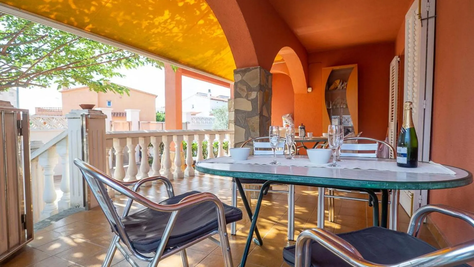 Holiday home Casa Familiar Con Piscina Privada, A/C, Wifi Y Cerca De Playa Y Comercios - Es-325-21 Torroella De Montgri