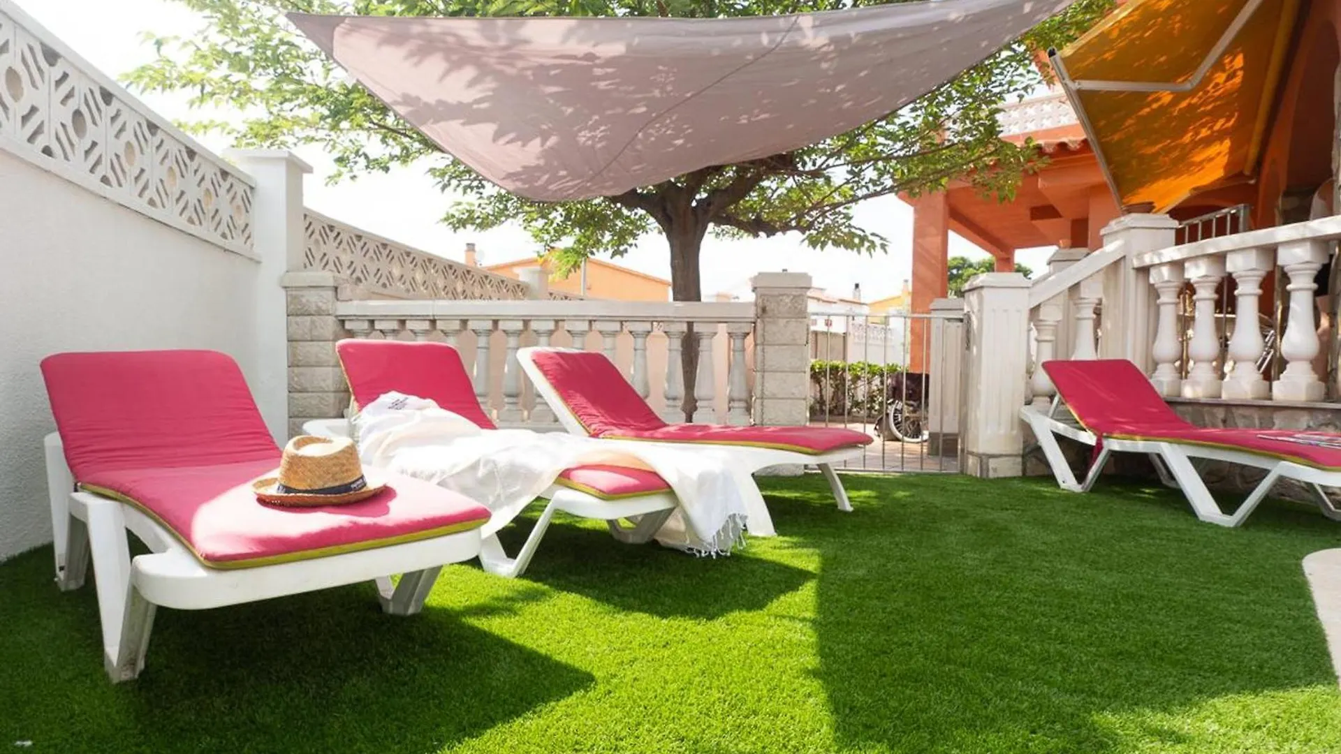 Casa Familiar Con Piscina Privada, A/C, Wifi Y Cerca De Playa Y Comercios - Es-325-21 Torroella De Montgri