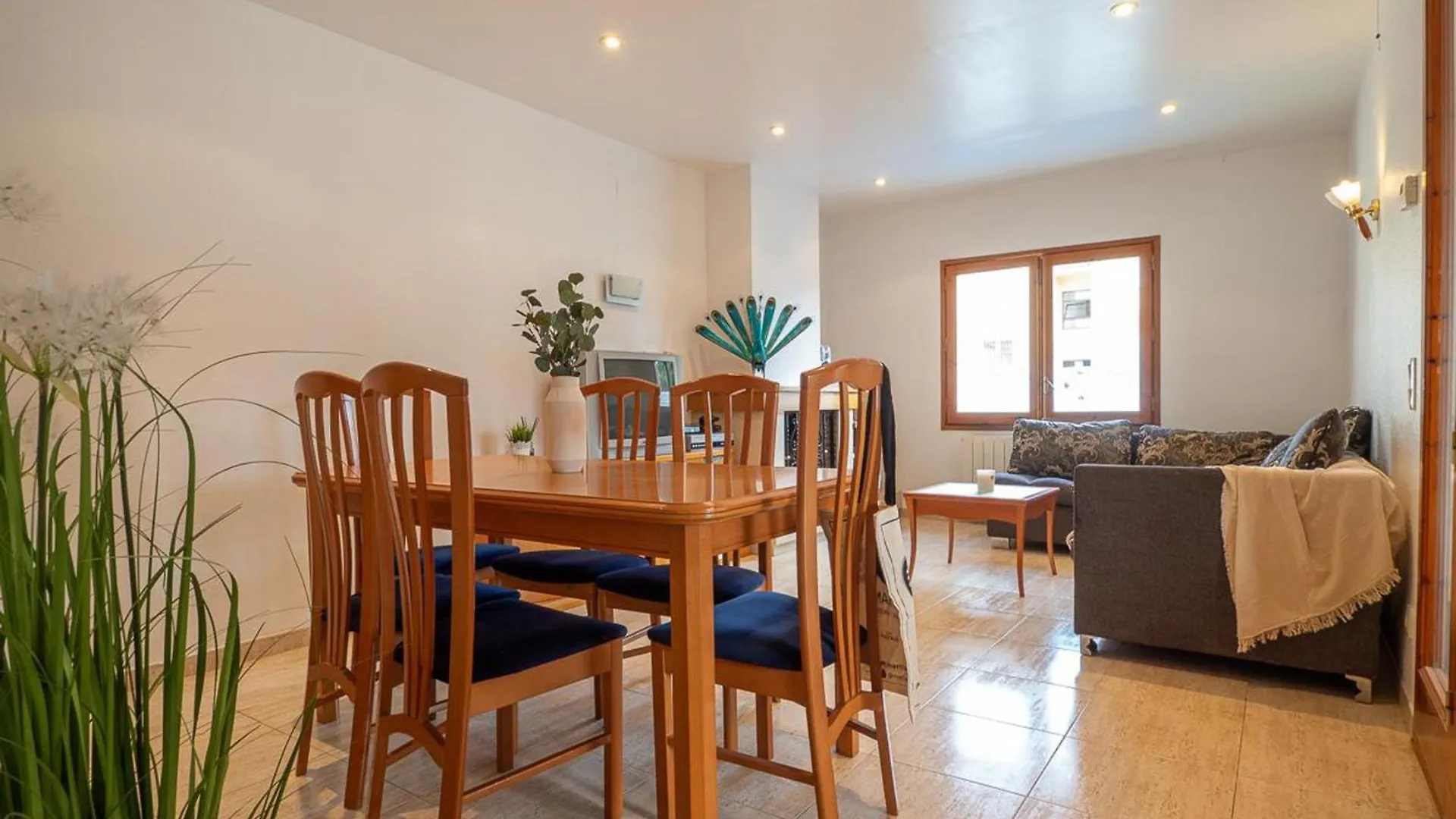 Casa Familiar Con Piscina Privada, A/C, Wifi Y Cerca De Playa Y Comercios - Es-325-21 Torroella de Montgrí